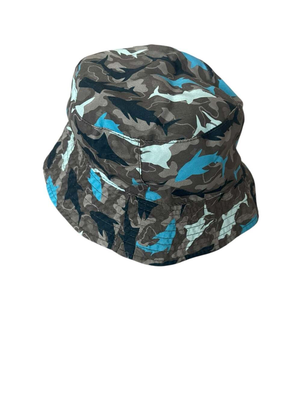 O'Rageous Boys' Gray Black Blue Shark Print Sun Hat